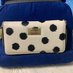 Betsy Johnson zip closure wallet